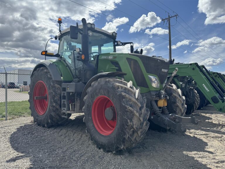 2022 Fendt 828 VARIO