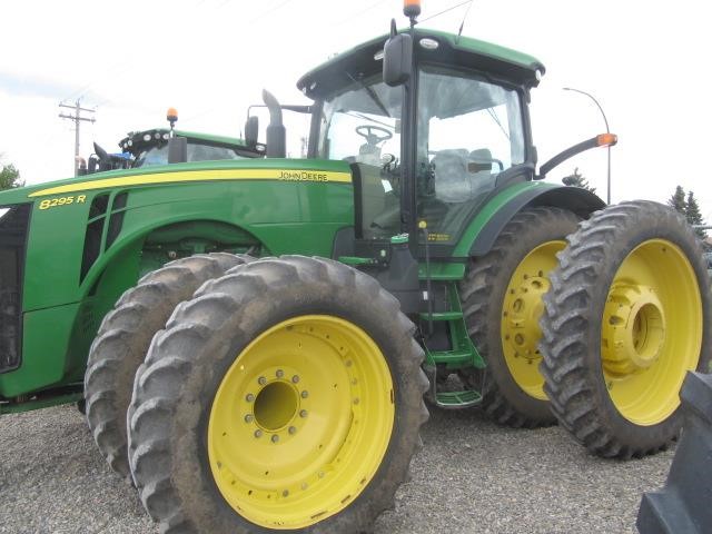 2014 John Deere 8295R