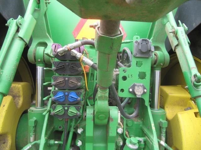 2014 John Deere 8295R