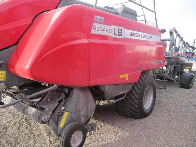 2024 Massey Ferguson LB2234XD