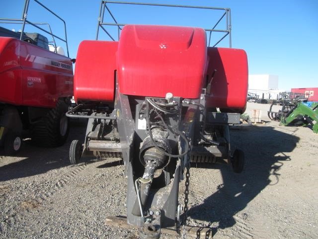 2022 Massey Ferguson 2270XD