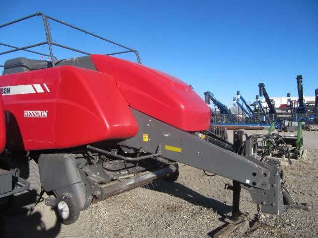 2022 Massey Ferguson 2270XD