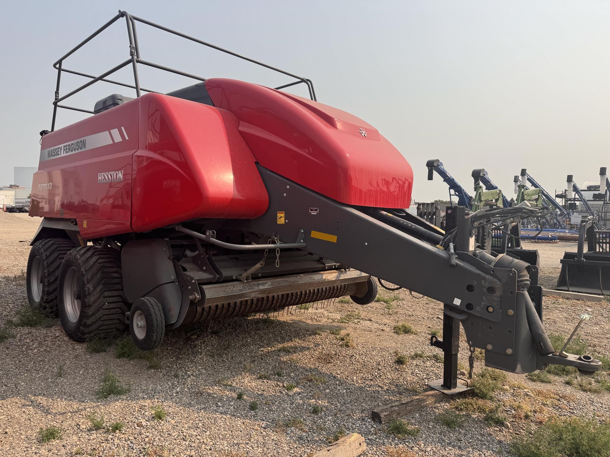 2022 Massey Ferguson 2270XD