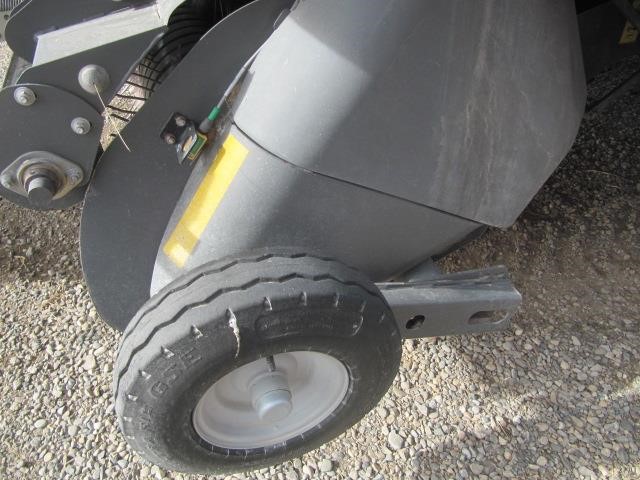 2023 Massey Ferguson LB2234XD