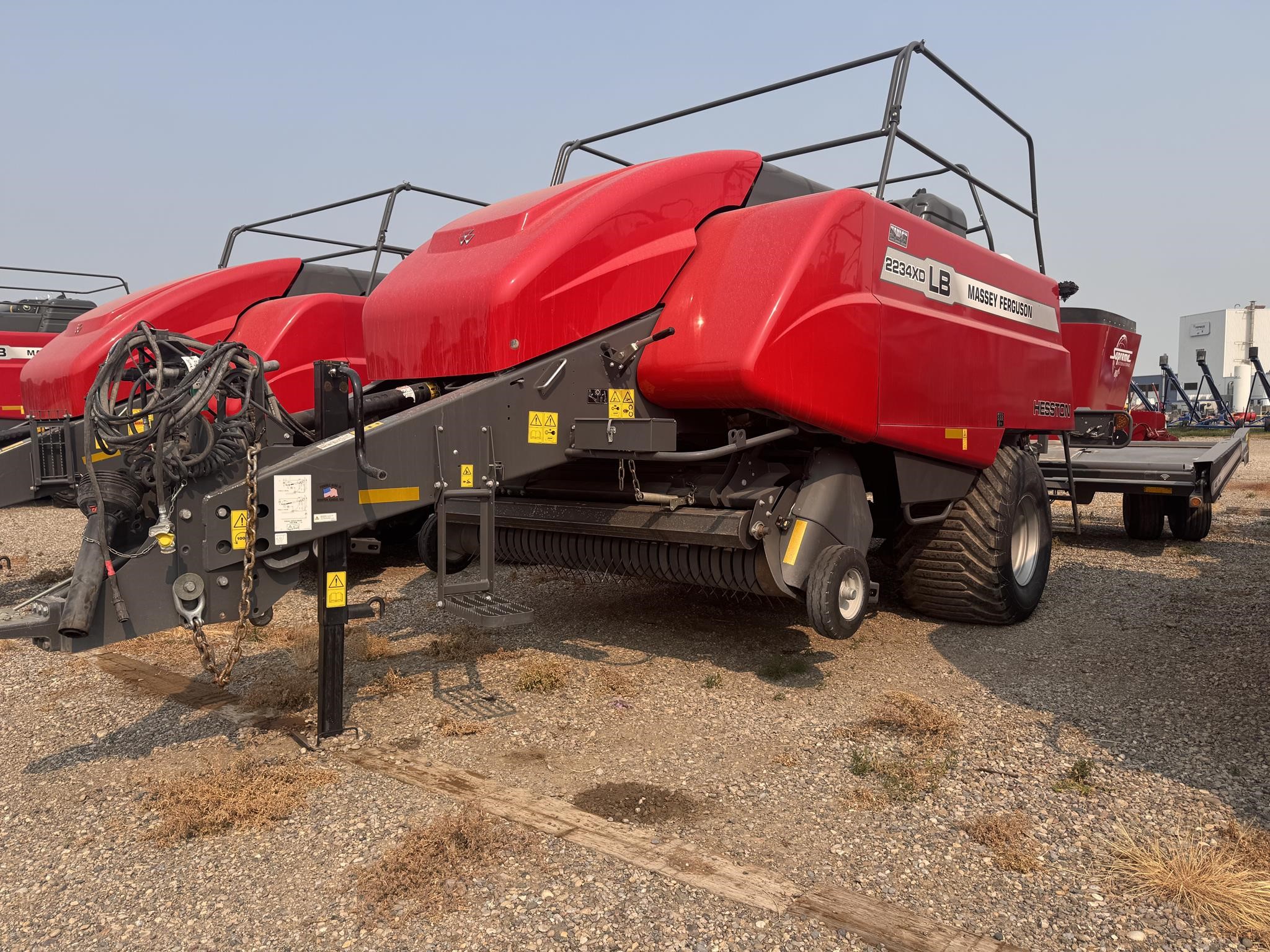 2023 Massey Ferguson LB2234XD