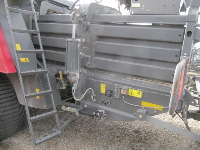 2023 Massey Ferguson LB2234XD