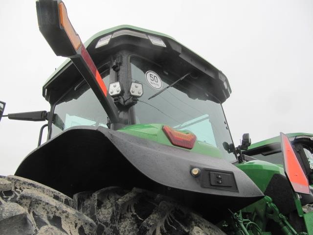 2025 John Deere 8R 410