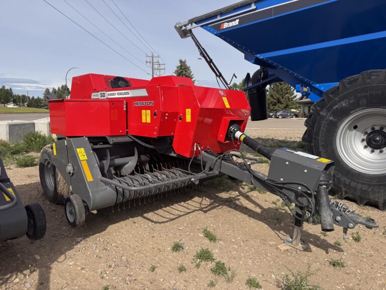 2025 Massey Ferguson 1842S