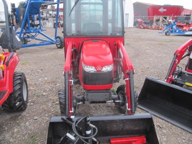 2018 Massey Ferguson GC1705